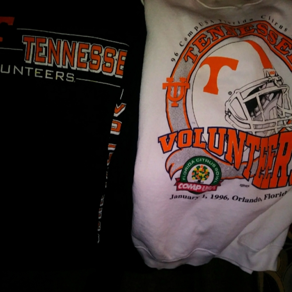 2 vintage Vols shirts